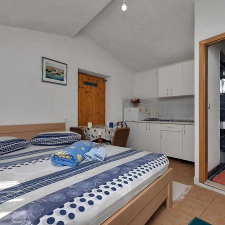 Apartments Nikola Bogomolje Eksteriør bilde